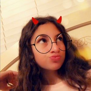 Meet your Posher, Sophia